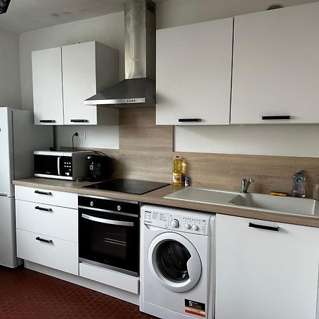 Charmant Appartement T1 Mâcon Exteriör bild