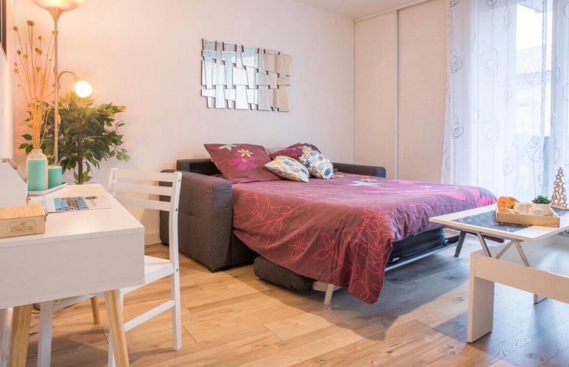 Charmant Appartement T1 Mâcon Exteriör bild