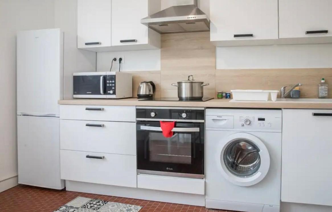 Charmant Appartement T1 Mâcon Exteriör bild