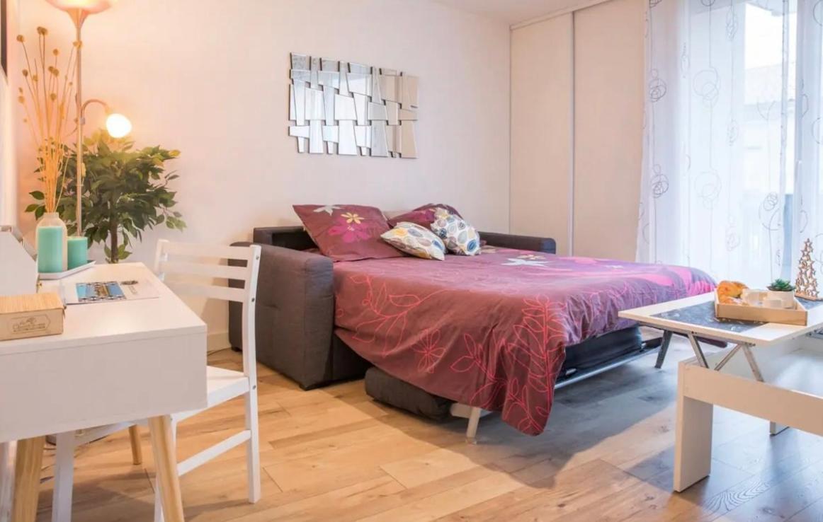 Charmant Appartement T1 Mâcon Exteriör bild